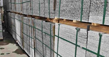 云南芙蓉白地铺石，石材地铺石