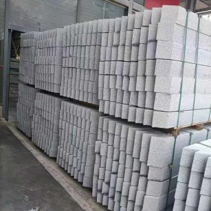 云南芝麻白树围石 树池