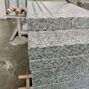 云南芝麻白楼梯踏步