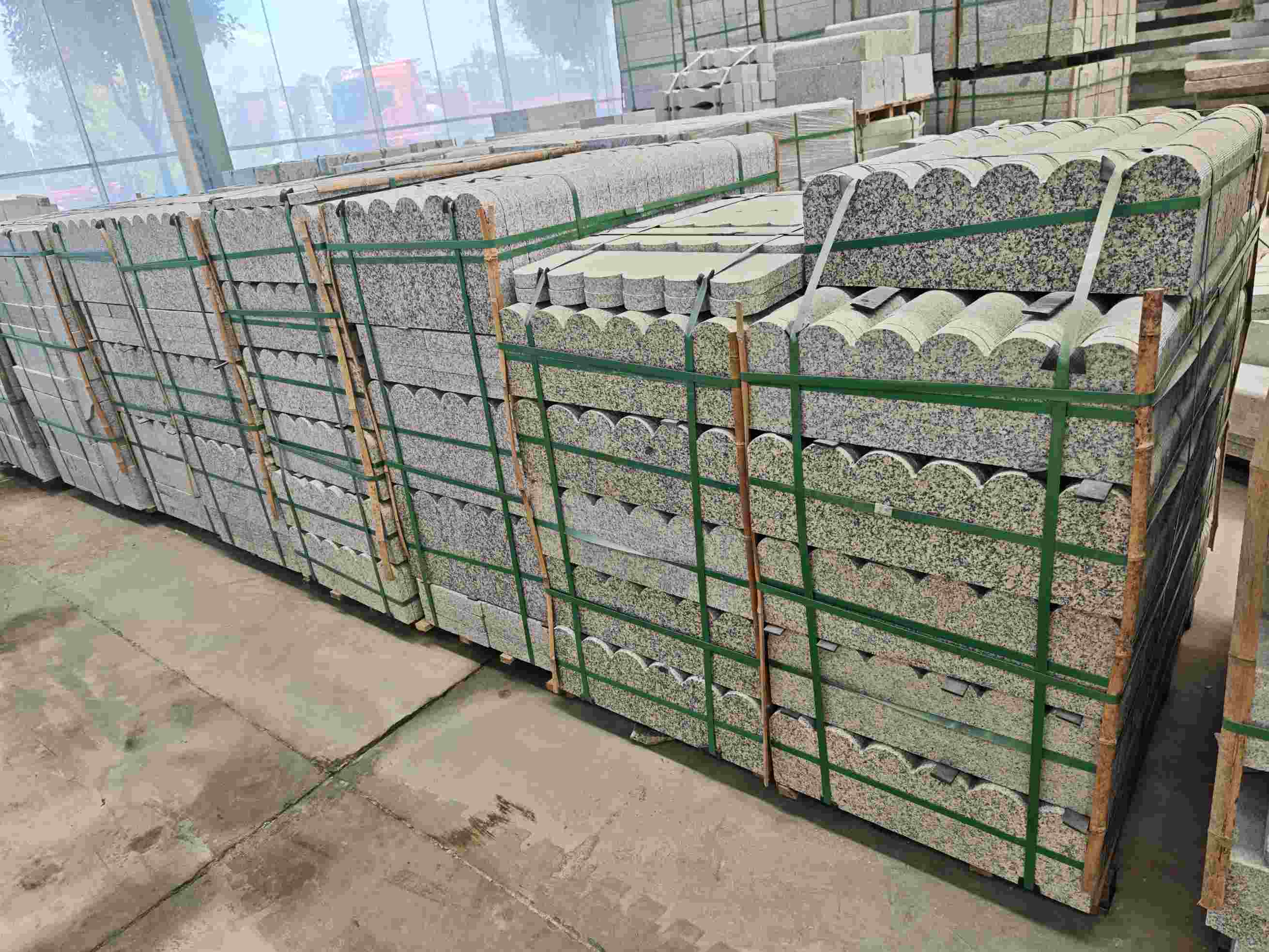 云南芝麻白芙蓉白花边石