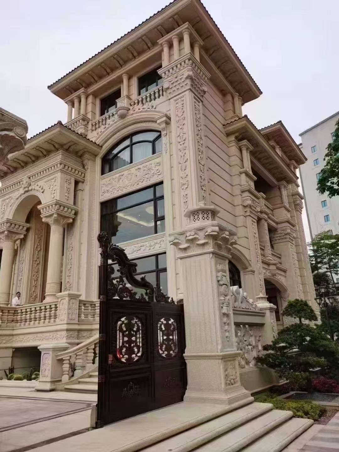 云南黄金麻别墅外墙异形定制