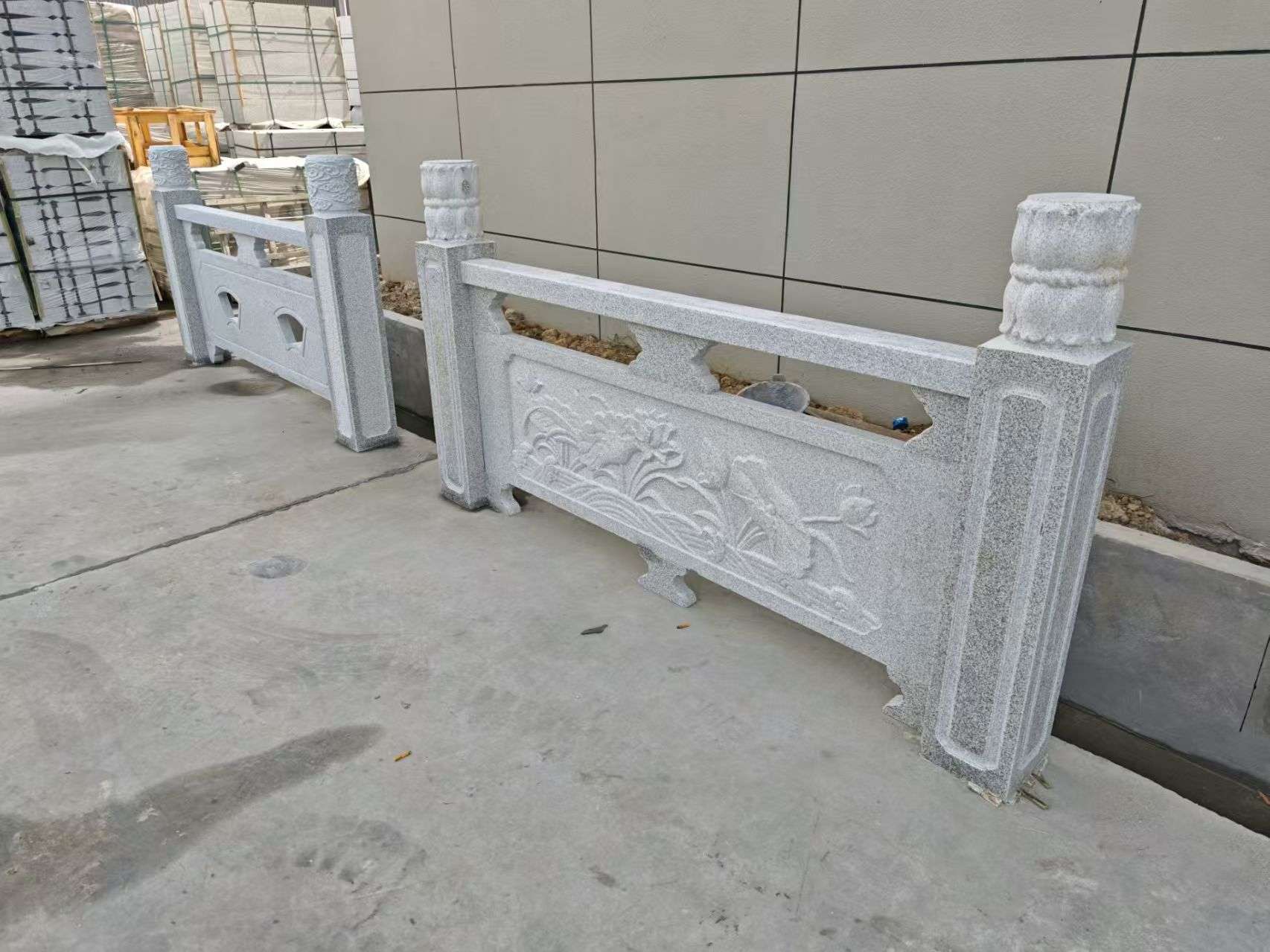 云南芝麻白河道栏杆 石材栏杆